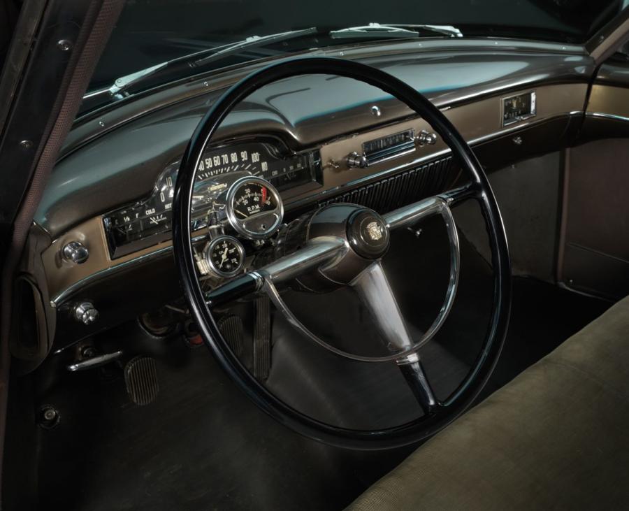 Панель приборов Cadillac Sixty-One Coupe Le Mans Race Car 1950 года  (фото 2 из 6)